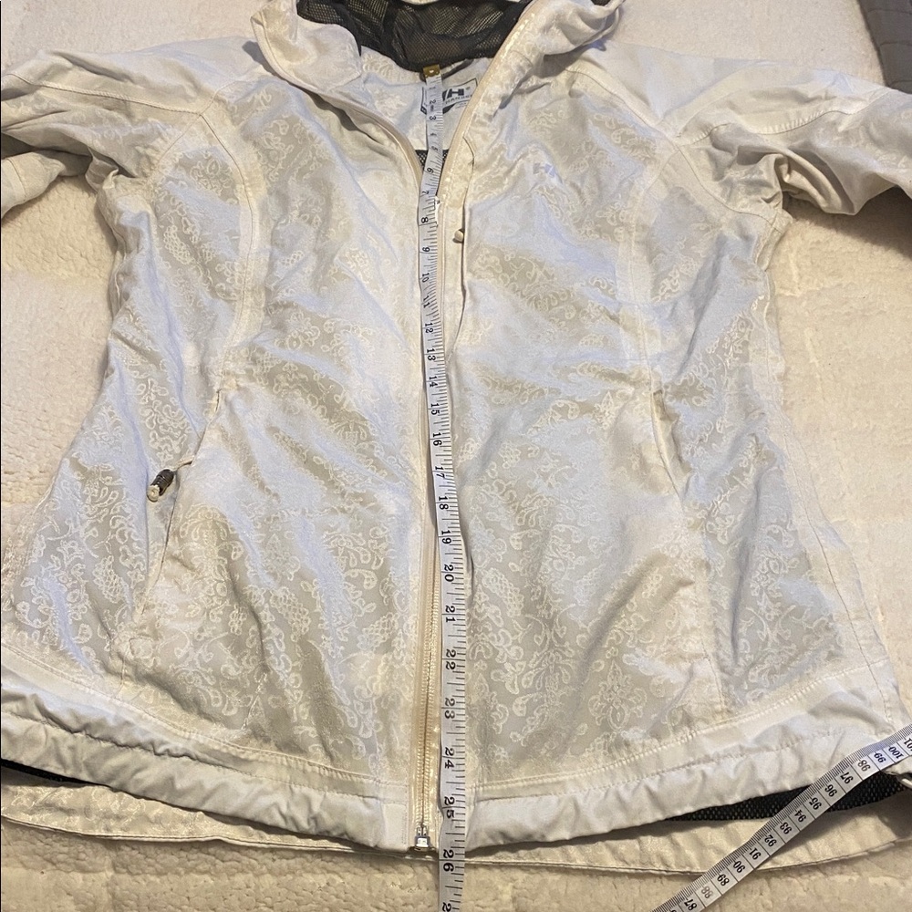 Helly Hansen Size Medium Women’s Zip Up Hooded Lightweight Nylon Jacket - Picture 7 of 11